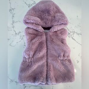 Primark Faux Fur Zip Up Vest Size 12-18 months